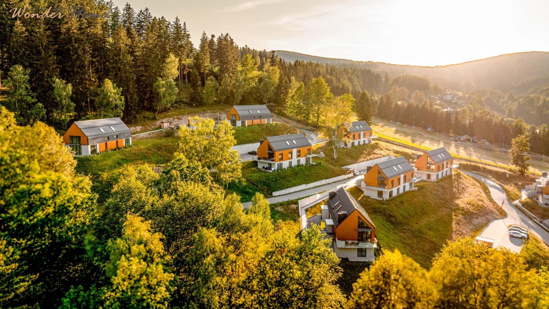 Wonder Home - Domki Hillside Tuz Przy Stoku Narciarskim - Na Terenie Kompleksu Plac Zabaw I Zewnetrzna Silownia, Sklep, Parking Karpacz Zewnętrze zdjęcie